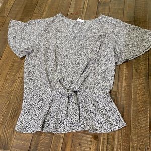 Sienna Sky large top